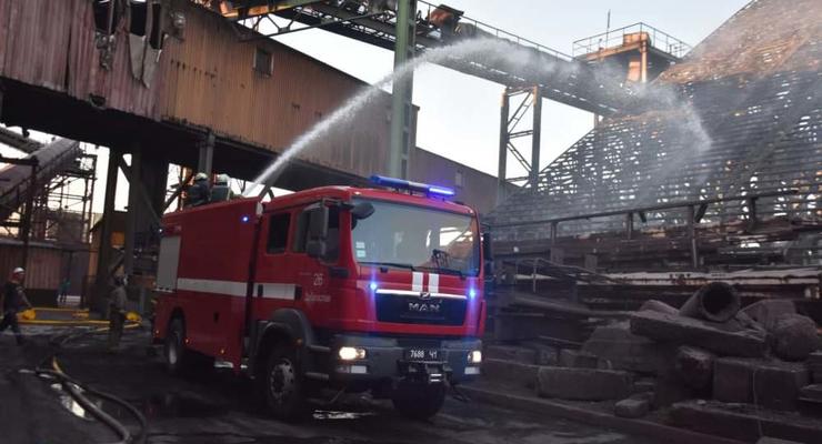 Под Одессой произошел масштабный пожар на складе с зерном
