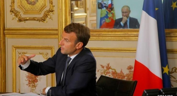 Путин и Макрон обсудили ситуацию на Донбассе