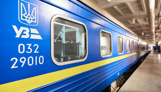 На Донбассе из-за обстрелов продлили ограничение движения поездов