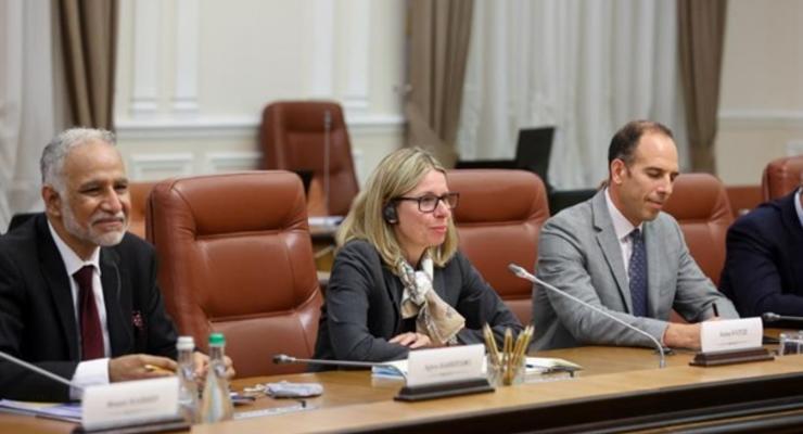 В ВБ дали Украине совет по накопительным пенсиям