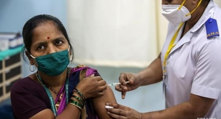 В Индии за день провели более 20 млн COVID-вакцинаций