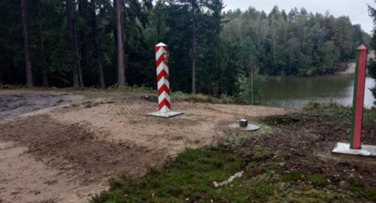 На границе с Беларусью нашли три тела