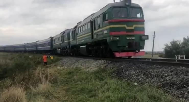 В Черновицкой области ликвидировали провал на железной дороге