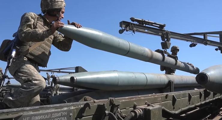 Украинские военные провели учения с "Ураганами" у Крыма