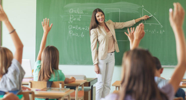 Должны ли школьники убирать класс после уроков: Ответ омбудсмена
