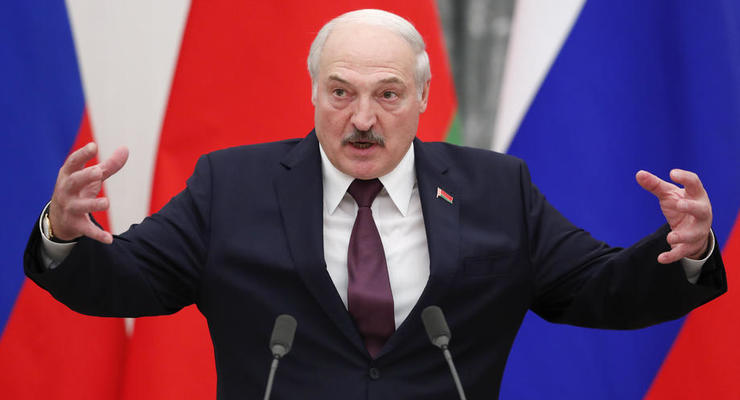 Лукашенко пообещал предпринять "какие-то действия" против Украины