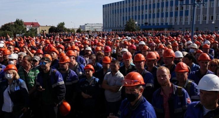 В Беларуси заявили о ликвидации "экстремистской сети" рабочих