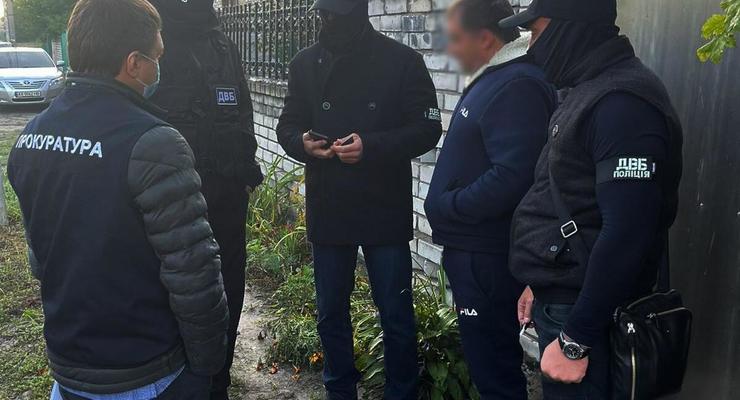 В Харькове двое полицейских похищали людей и требовали деньги