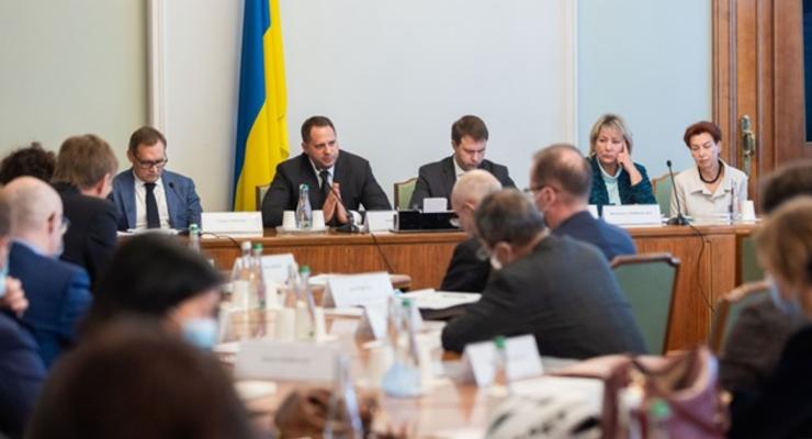Послы G7 призвали Киев ускорить судебную реформу