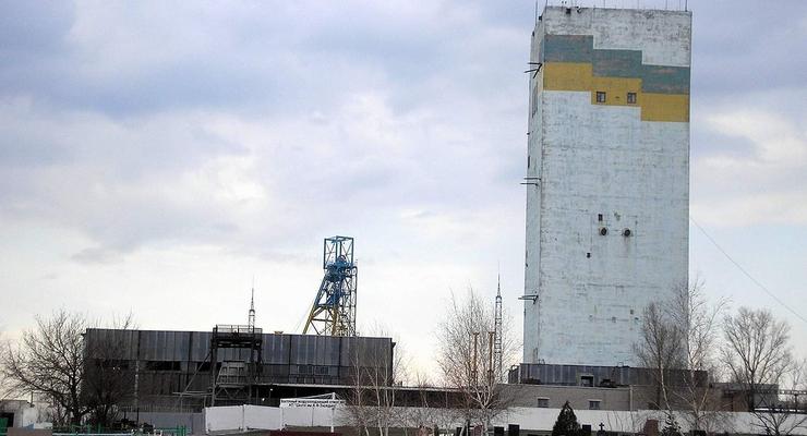 В Донецке уже более недели горит шахта имени Засядько