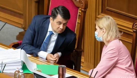 Разумкова отстранили от ведения заседаний Верховной Рады