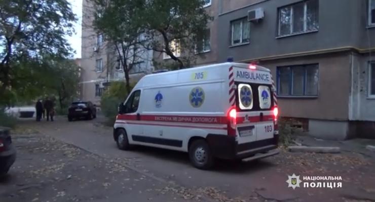 В Славянске грабитель убил себя, выпрыгнув в окно 8 этажа