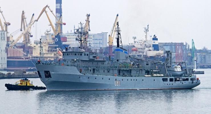 В Черном море терпел крушение корабль ВМФ Украины