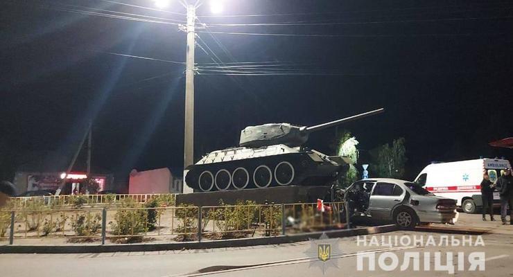 Появилось видео смертельной аварии с танком под Одессой