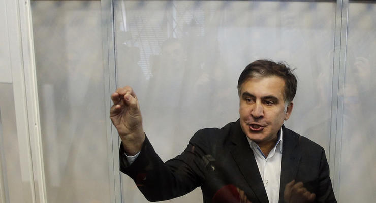Врач о состоянии голодающего Саакашвили: "Ему трудно передвигаться"