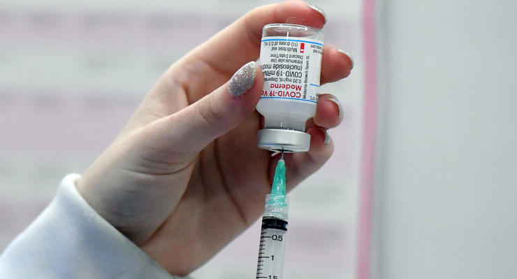 Украине может получить вакцину Moderna в рамках COVAX, - Кузин