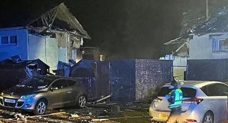 В Шотландии взрыв разрушил два жилых дома