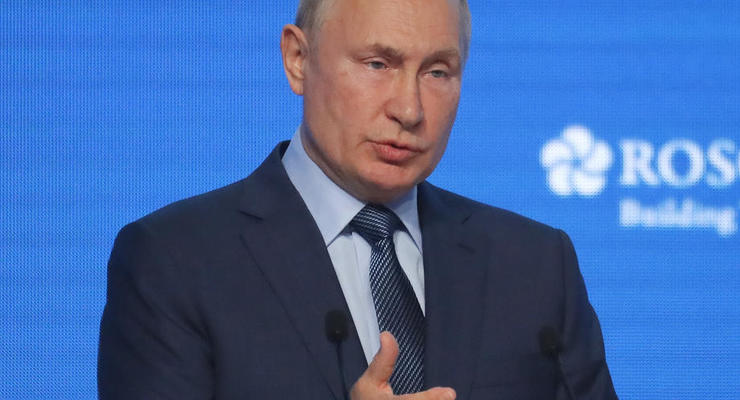 Путин из-за COVID объявил в России неделю "оплачиваемых каникул" для работников
