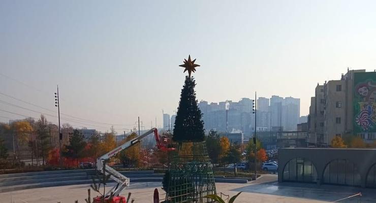 Итоги 1 ноября: Отставки в Кабмине и первая новогодняя елка