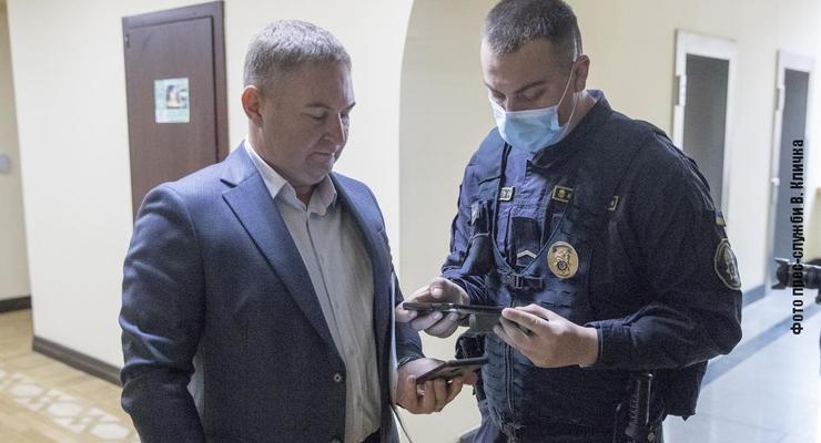 Депутатов на заседания Киевсовета пускают только с СOVID-документами