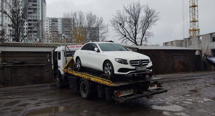 В Украине впервые забрали автомобиль за штрафы