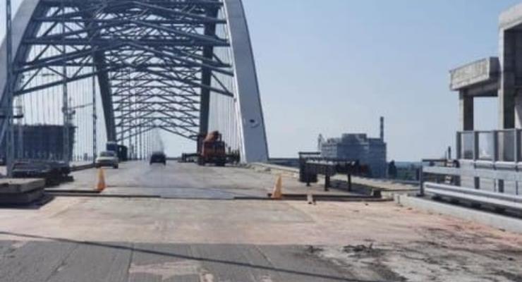 На строительстве Подольского моста пытались украсть 3 миллиарда