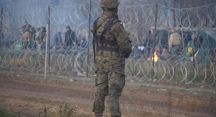 Мигрантов из Беларуси готовят к прорыву границы с Польшей