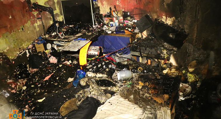 В Днепре в результате взрыва загорелась квартира: Двое погибших