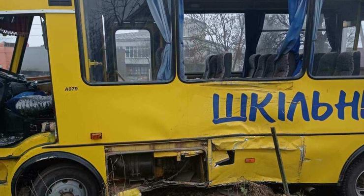 Подробности ДТП со школьным автобусом: травмированы 9 детей