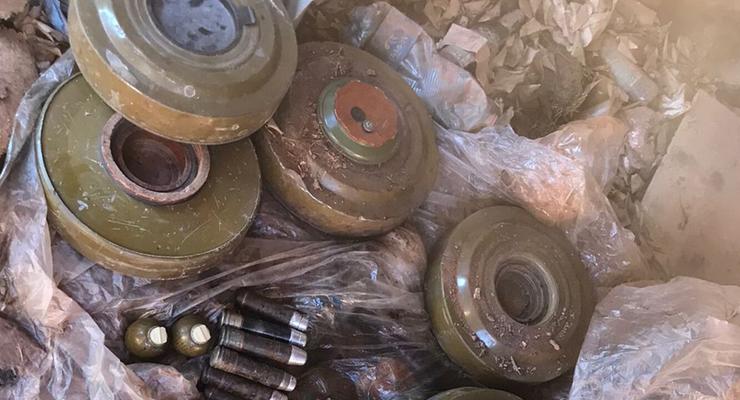 На Луганщине нашли схрон боевиков с противотанковыми минами