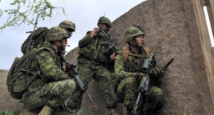 Канада намерена увеличить военную помощь Украине - СМИ