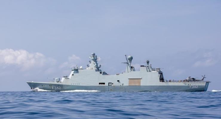 Датские военные потопили пиратское судно у берегов Нигерии