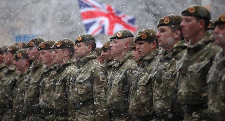 Британская армия возвращается в Германию из-за РФ