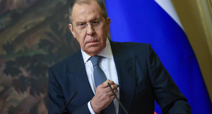 Лавров обвинил Украину во "все более наглом" отношении к России