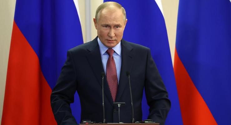 Путин считает неприемлемым вступление Украины в НАТО