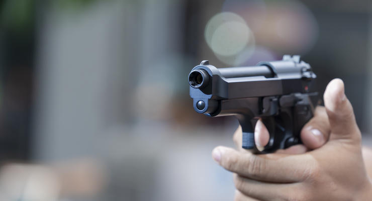 В Мелитополе подросток устроил стрельбу в школе