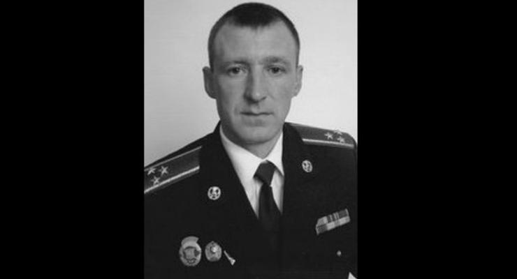 Зеленский присвоил звание Героя Украины погибшему полковнику