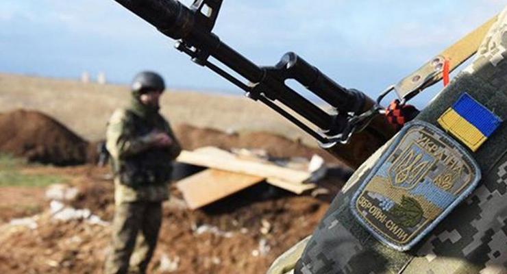 На Донбассе боевики обстреляли позиции ВСУ, - подробности