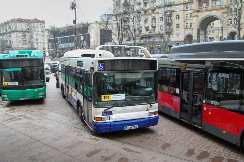 В Киеве показали автобусы, которые заменят старые маршрутки / kyivcity.gov.ua