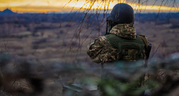 На Донбассе боевики три раза нарушили режим "тишины"