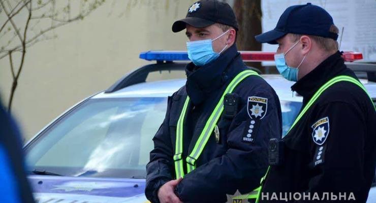 Полиция добавит патрули на дорогах на новогодние праздники