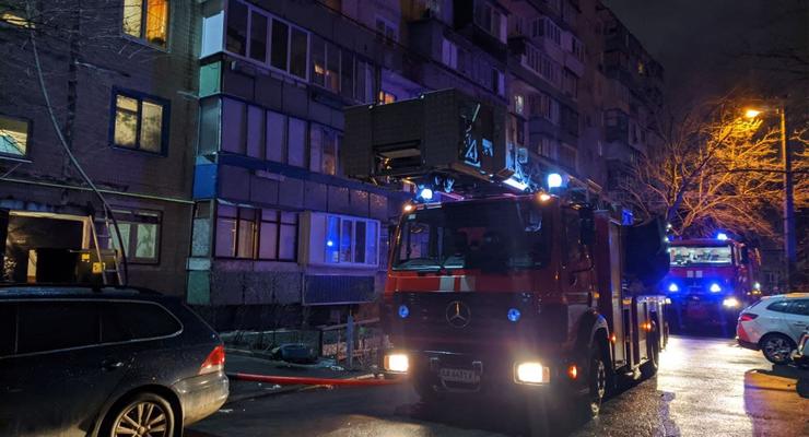 В Киеве произошел пожар в 9-этажке