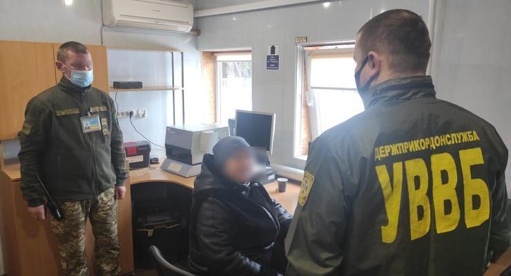 Семейная пара из РФ пыталась подкупить украинских пограничников