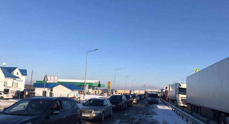 На границах Украины со странами ЕС возникли пробки