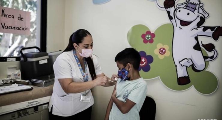 В Бразилии у ребенка после вакцинации остановилось сердце - СМИ