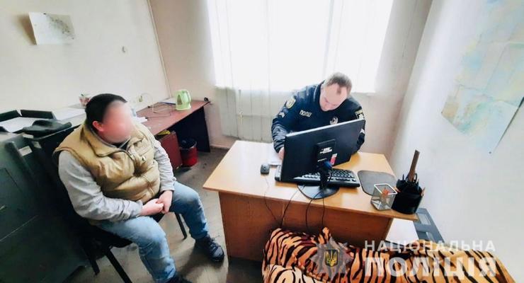 Пьяный житель Ивано-Франковска угрожал взорвать себя и дочку