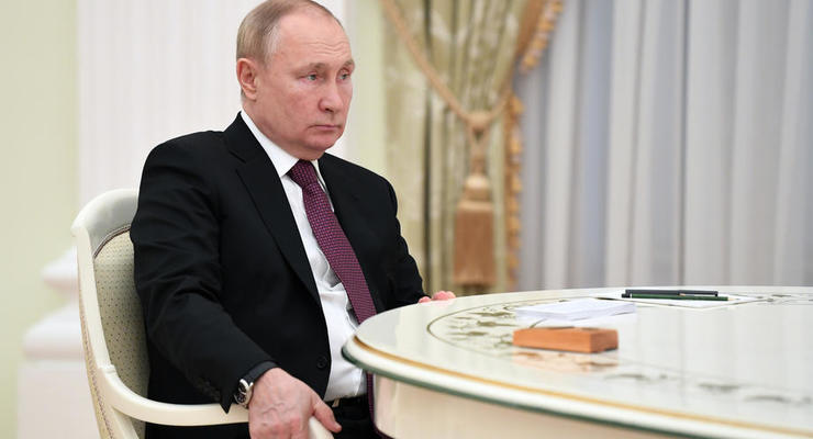 Путин снова обвинил Украину в невыполнении Минских соглашений