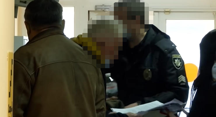 В Киеве суд арестовал 62-летнего мужчину, два дня насиловавшего девушку