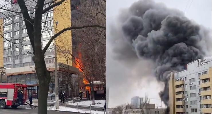 В Днепре горит главный офис супермаркета АТБ