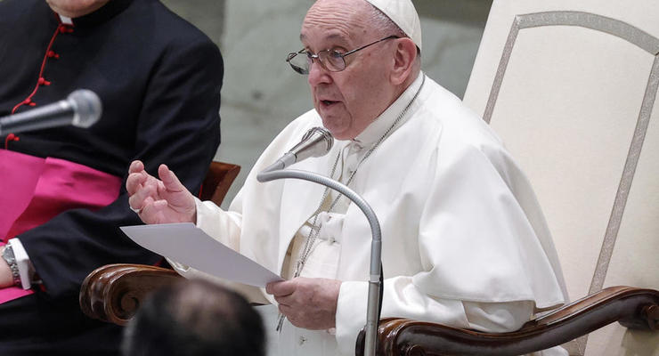 Папа Римский назвал украинцев "народ многострадальный"